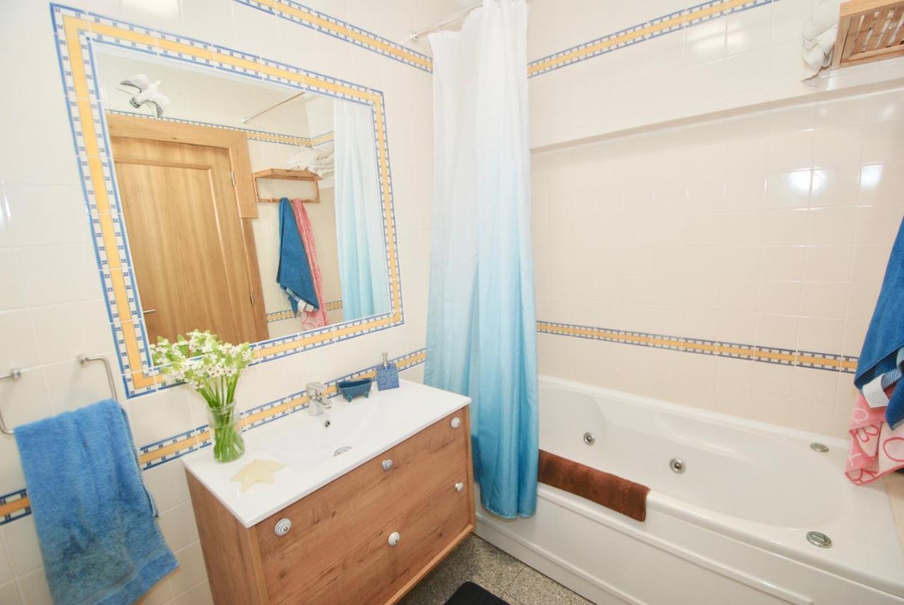Oceanic Apartment Sao Martinho do Porto Ngoại thất bức ảnh